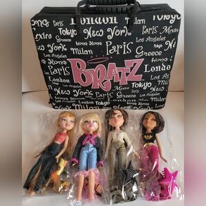 Bratz Doll Lot + Case Goin Out Cloe and Original Line Dolls Y2K MGA